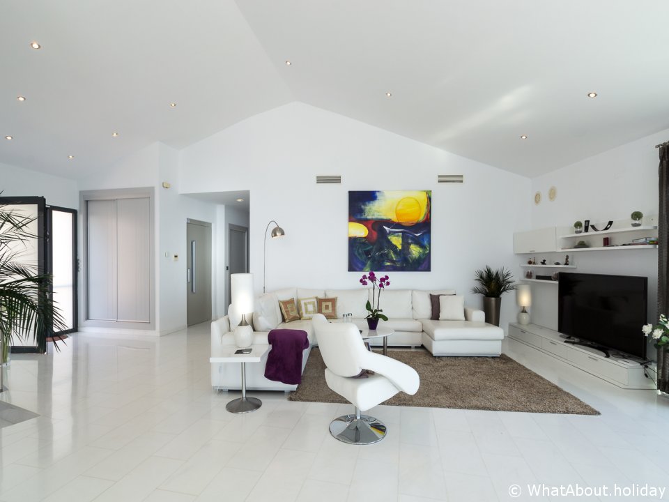  Villa Dorada